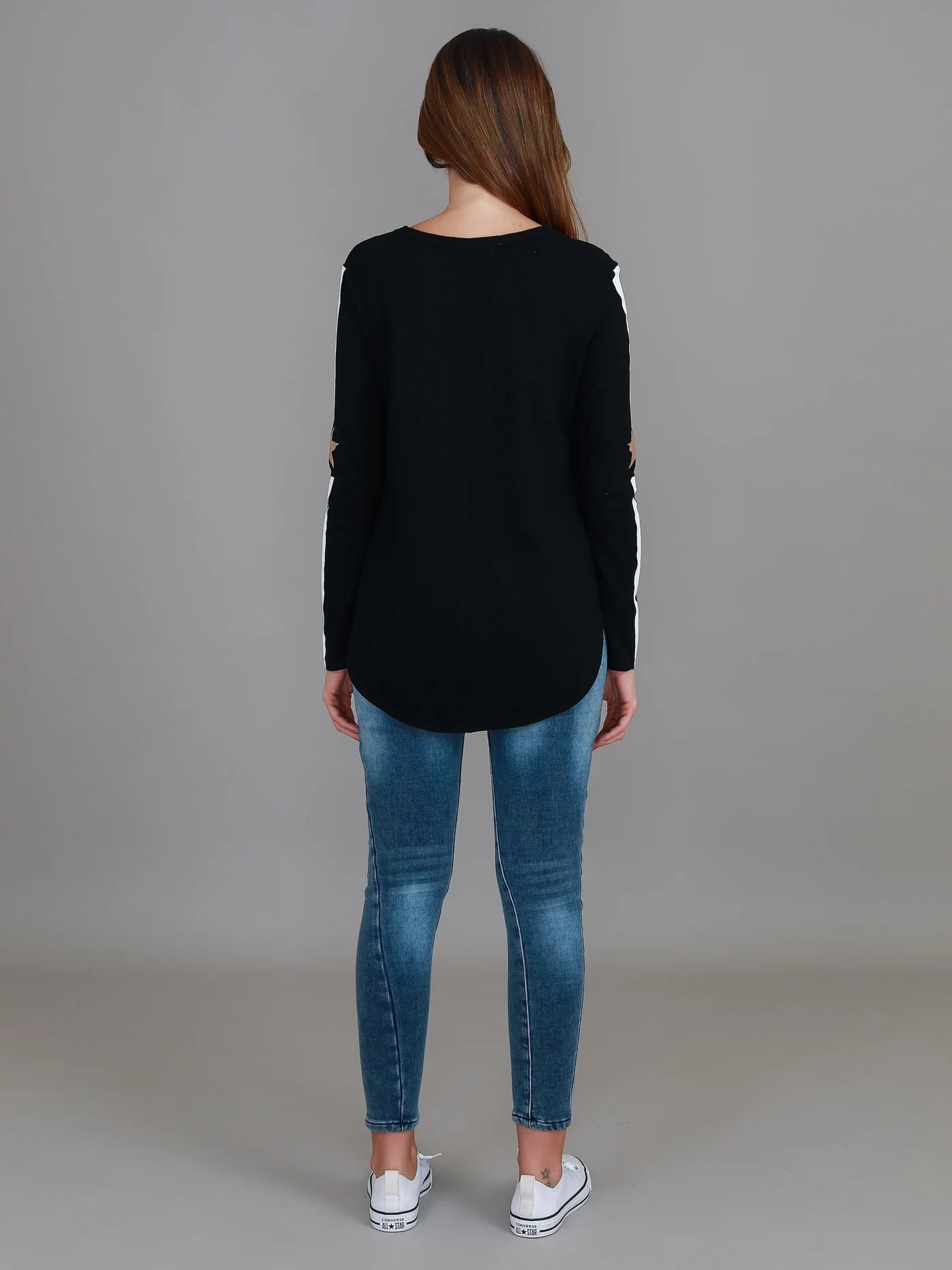 Junee Curved Hem Long Sleeve Tshirt