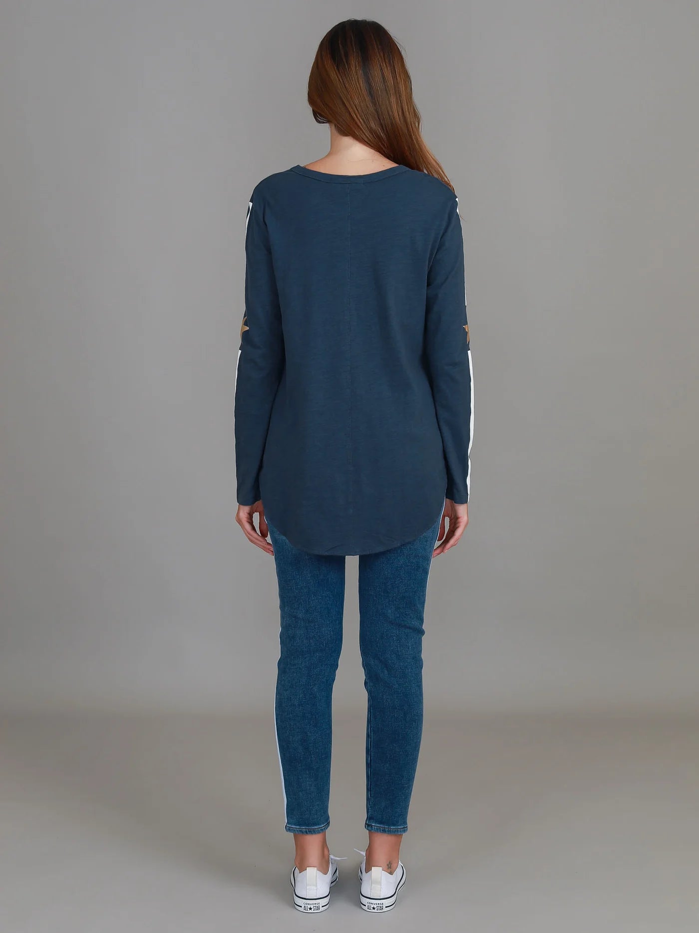 Junee Curved Hem Long Sleeve Tshirt