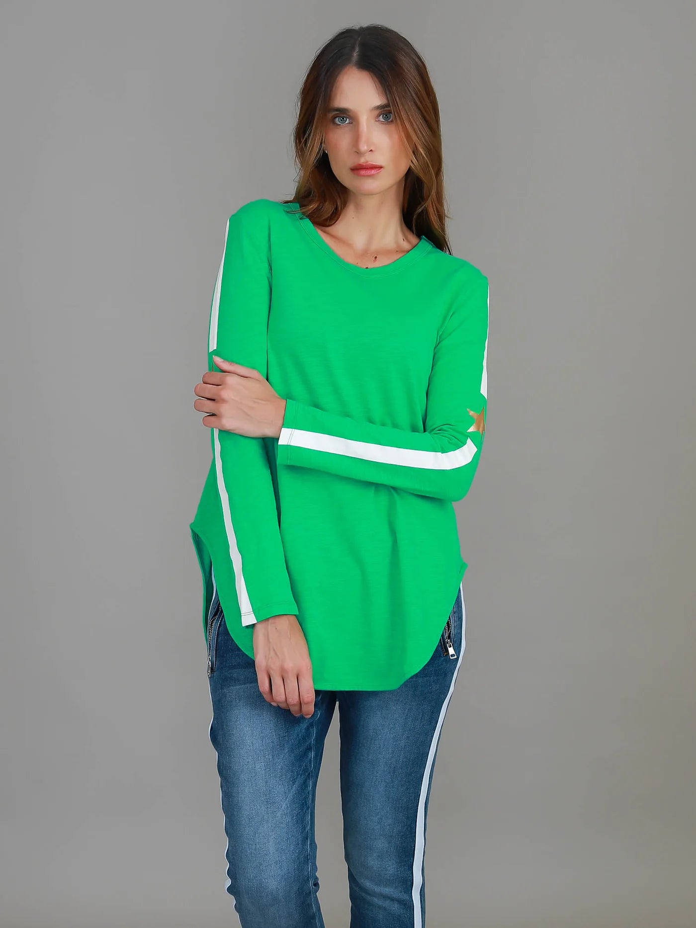 Junee Curved Hem Long Sleeve Tshirt