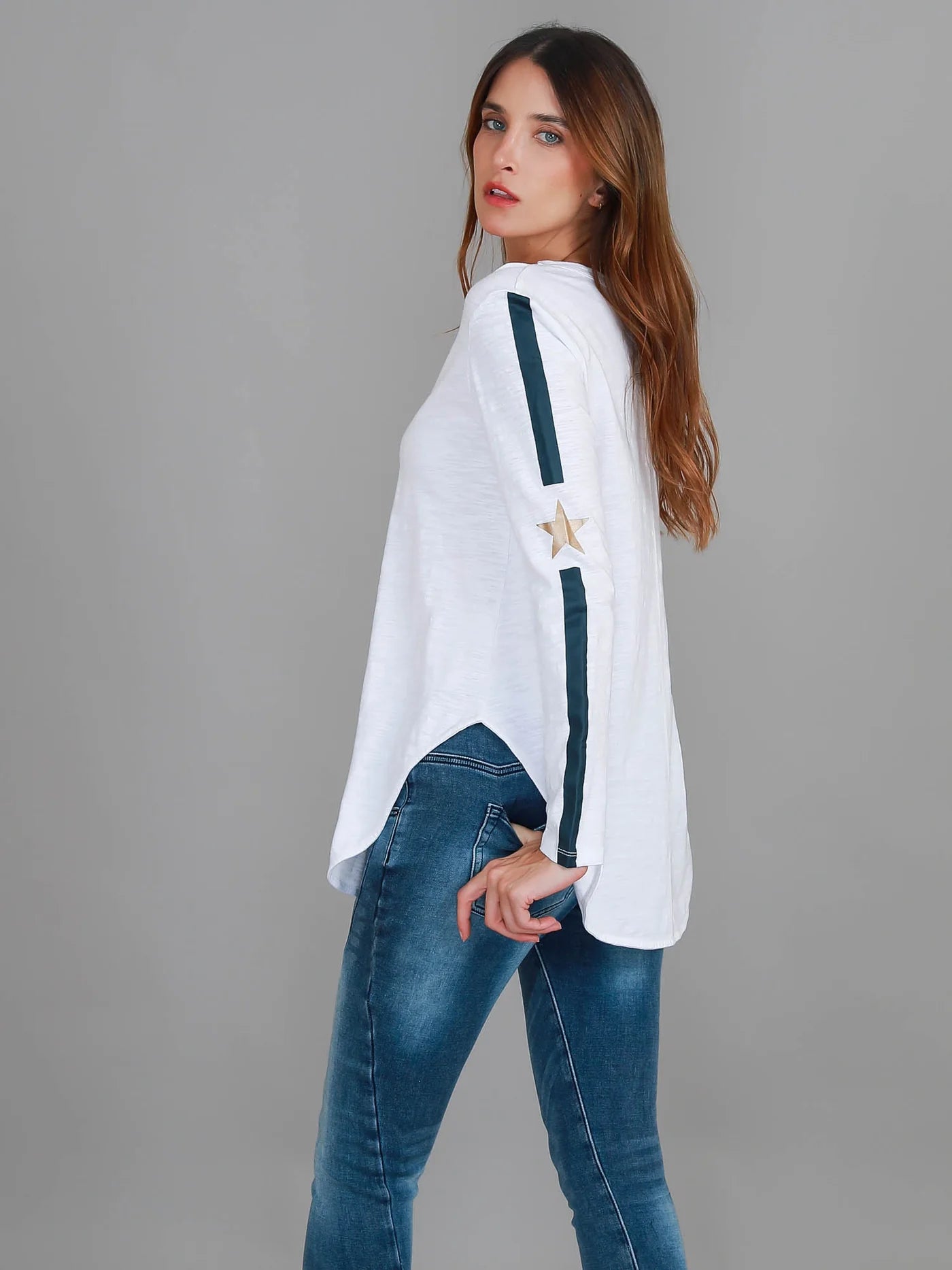 Junee Curved Hem Long Sleeve Tshirt