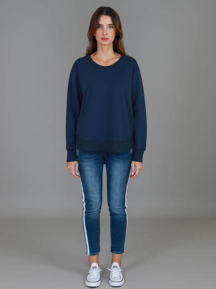Charlotte Curve Hem Sweater (Plus Size)