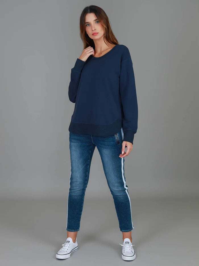 Charlotte Curve Hem Sweater (Plus Size)