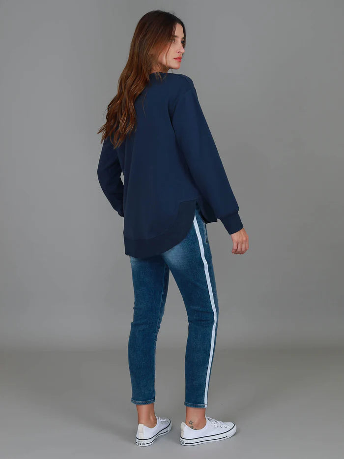 Charlotte Curve Hem Sweater (Plus Size)