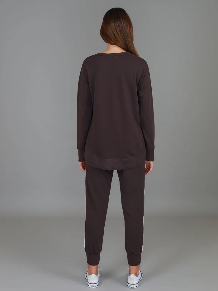 Charlotte Curve Hem Sweater (Plus Size)