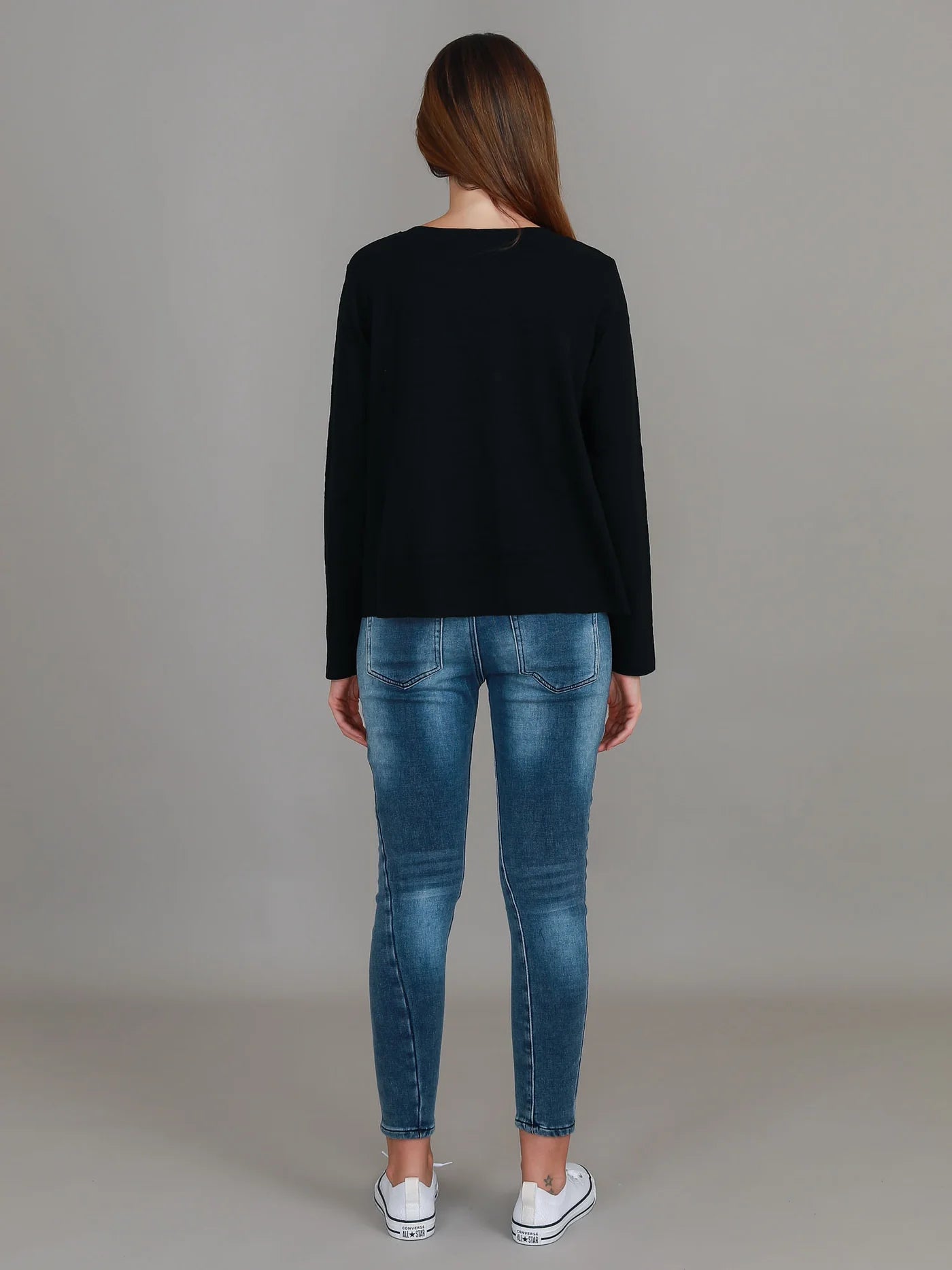 Sonya Long Sleeve Cropped Hip-Length T-Shirt