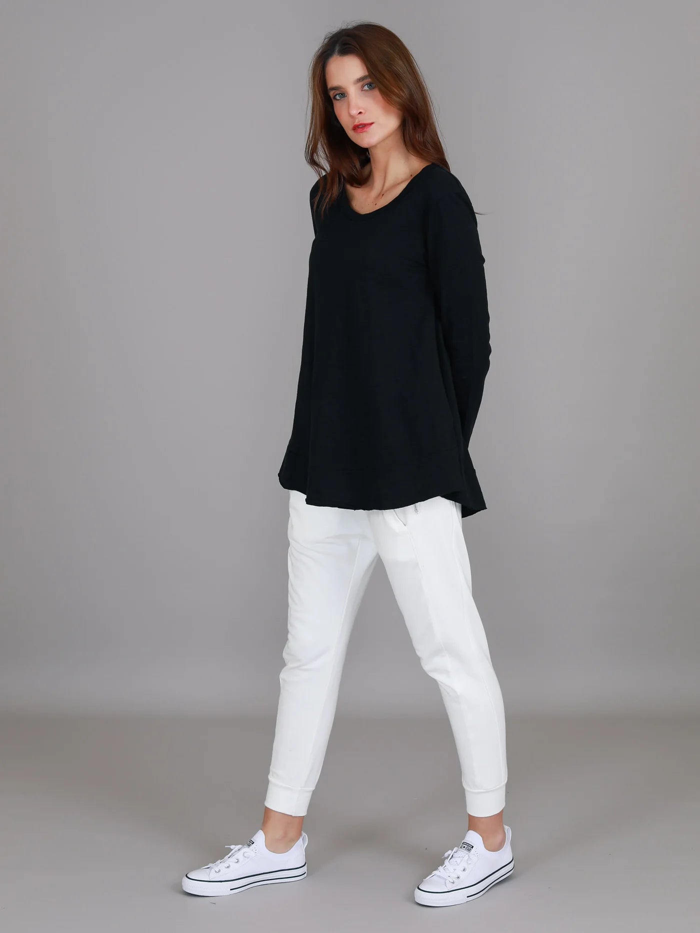 Mascot Wide Hem Long Sleeved Tee