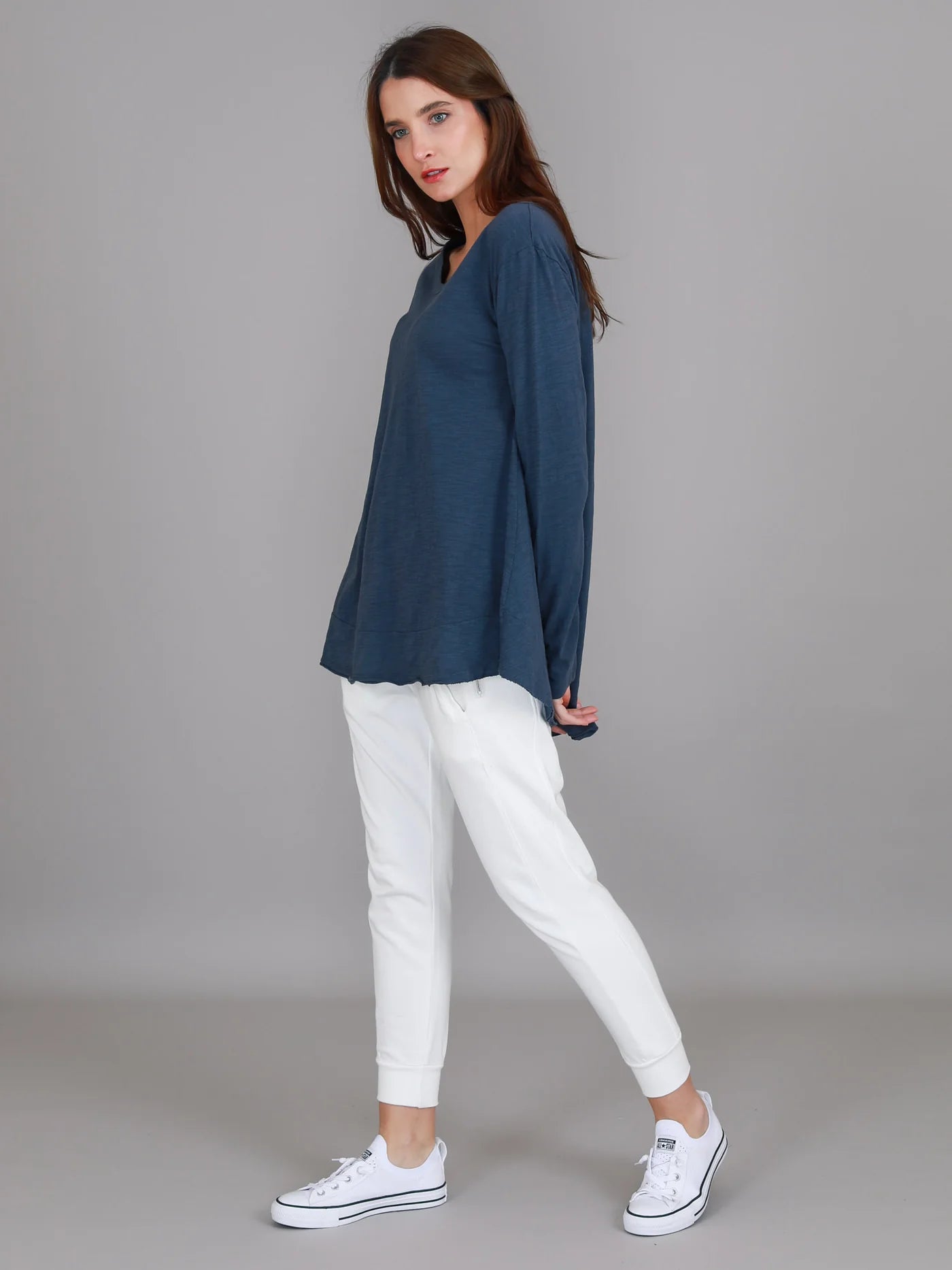 Mascot Wide Hem Long Sleeved Tee
