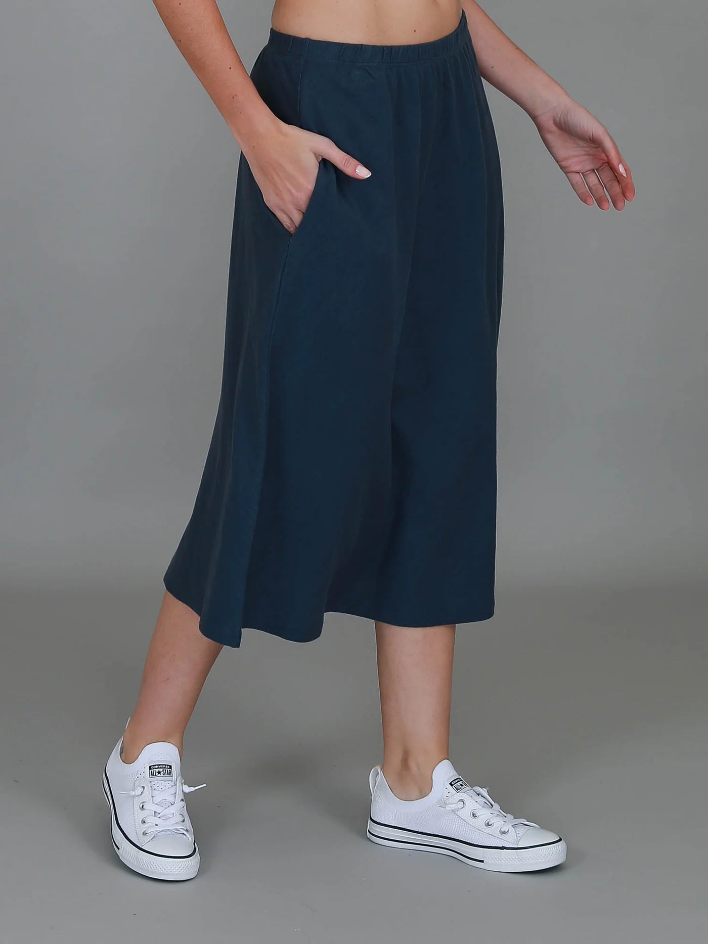 Heathmont Midi Slip on Skirt - Black