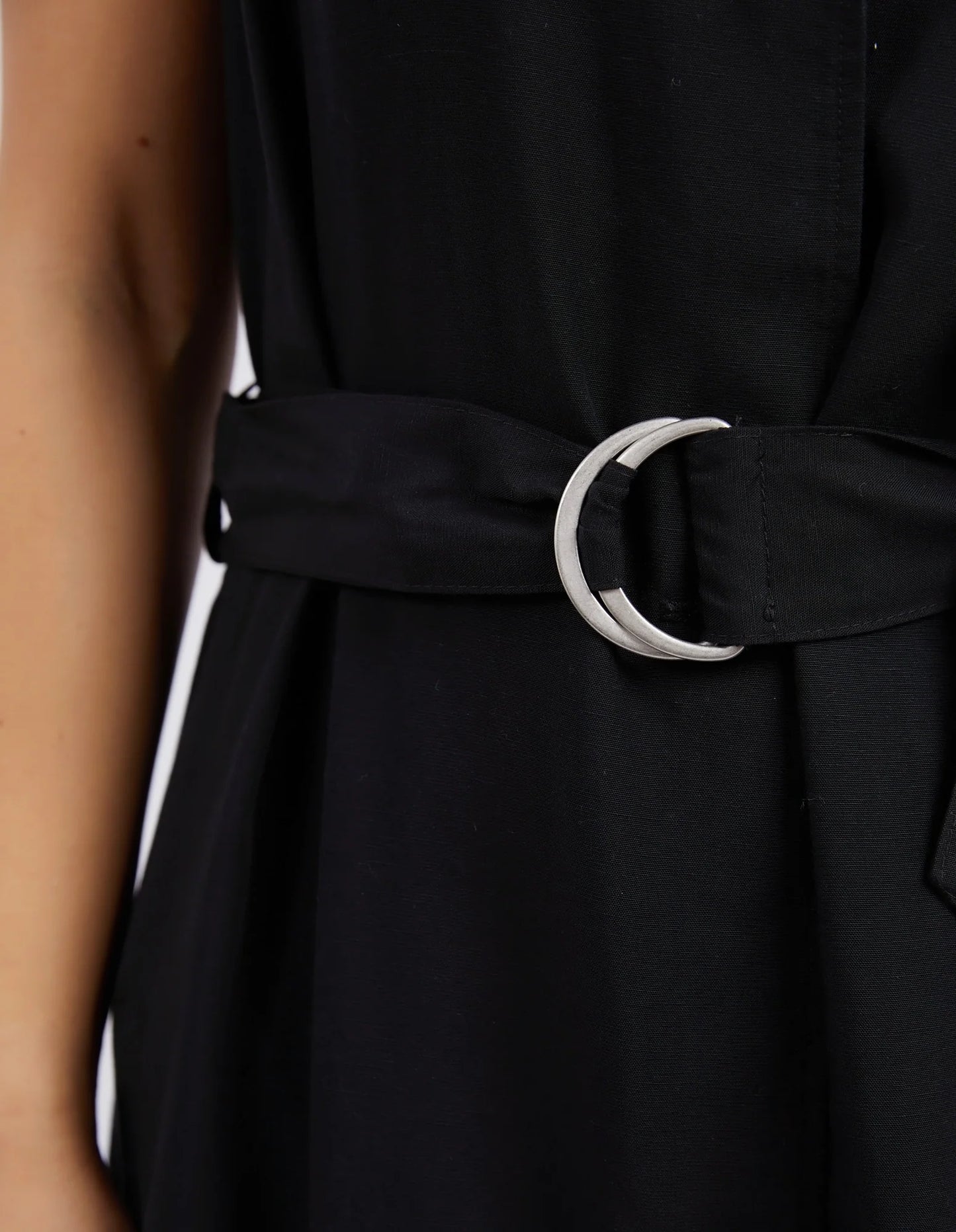 Shop Foxwood Sukie Dress, Buy Foxwood Suki Dress, Foxwood Stockists, Foxwood Sukie Dress melbourne stockists, Foxwood Australian Stockists, Foxwood Melbourne Stocksits, Foxwood Wrap Dress, Foxwood Trench Dress