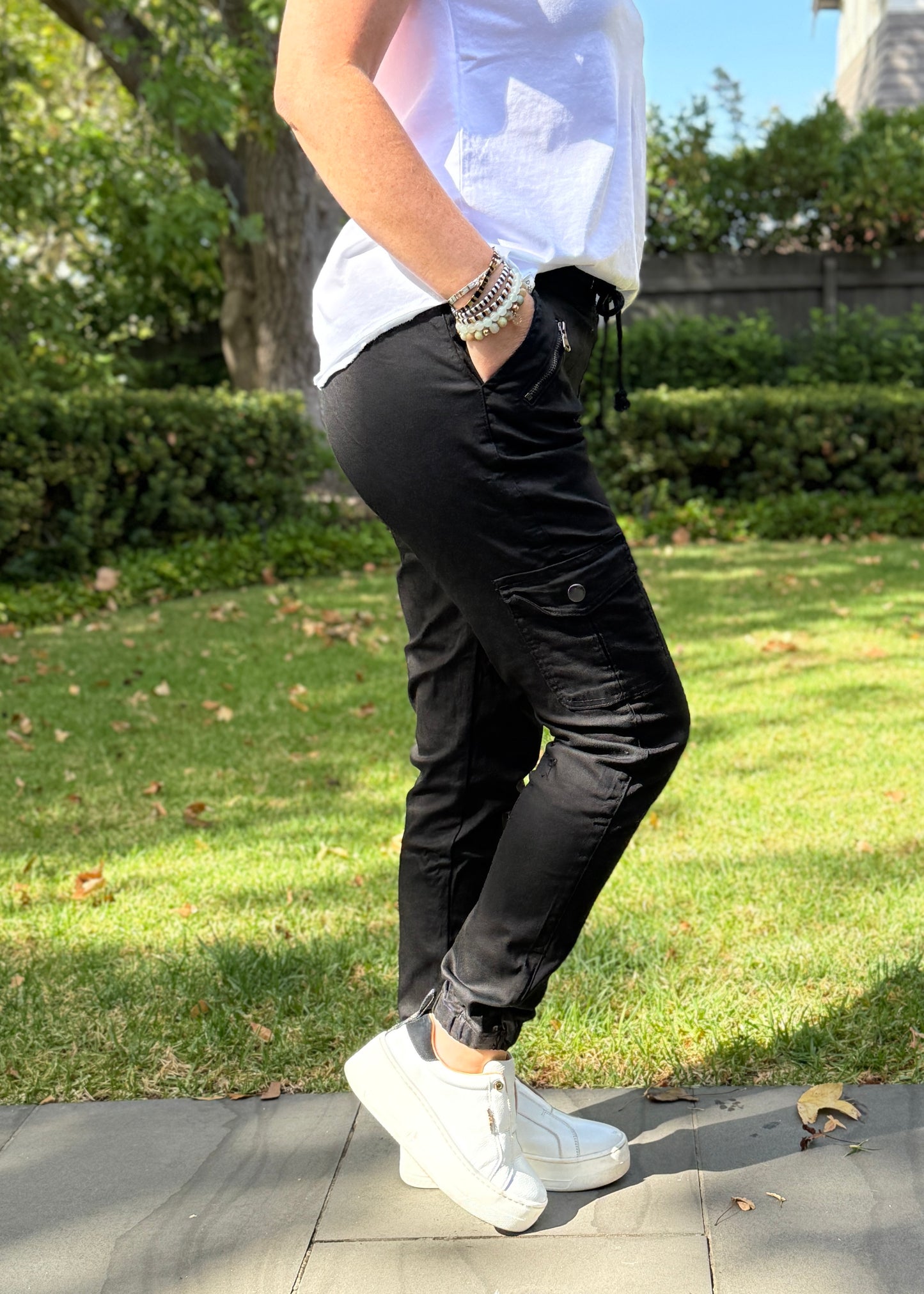 Joey Joggers || Black