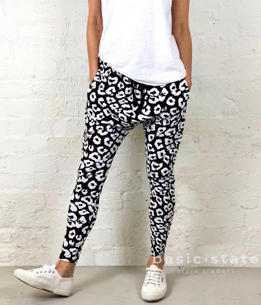Mila Leopard Print Jogger Pants - White and Black