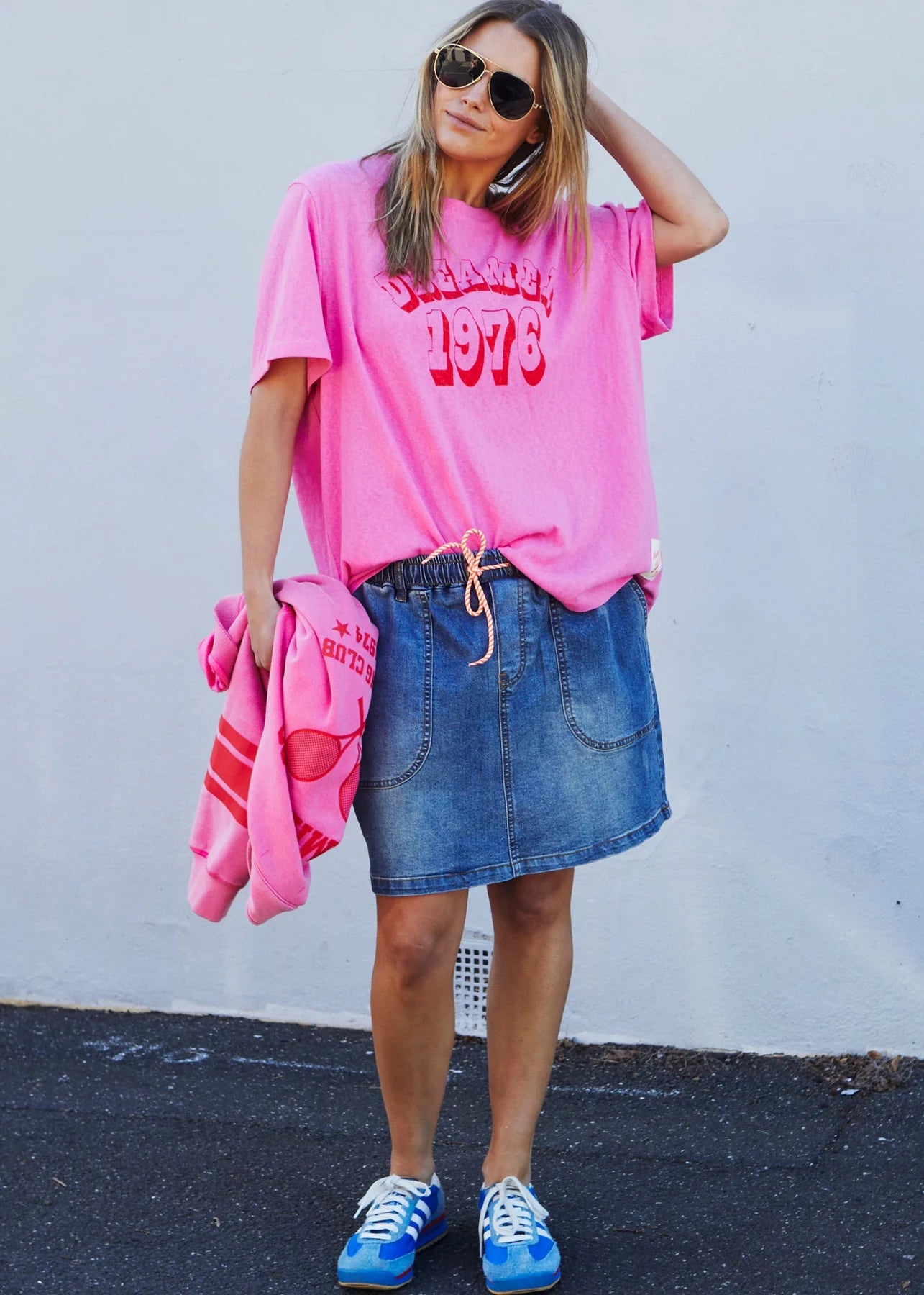 1976 Dreamer Tee - Hot Pink