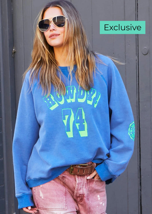 Vintage Wash Howdy Sweater - Washed Blue