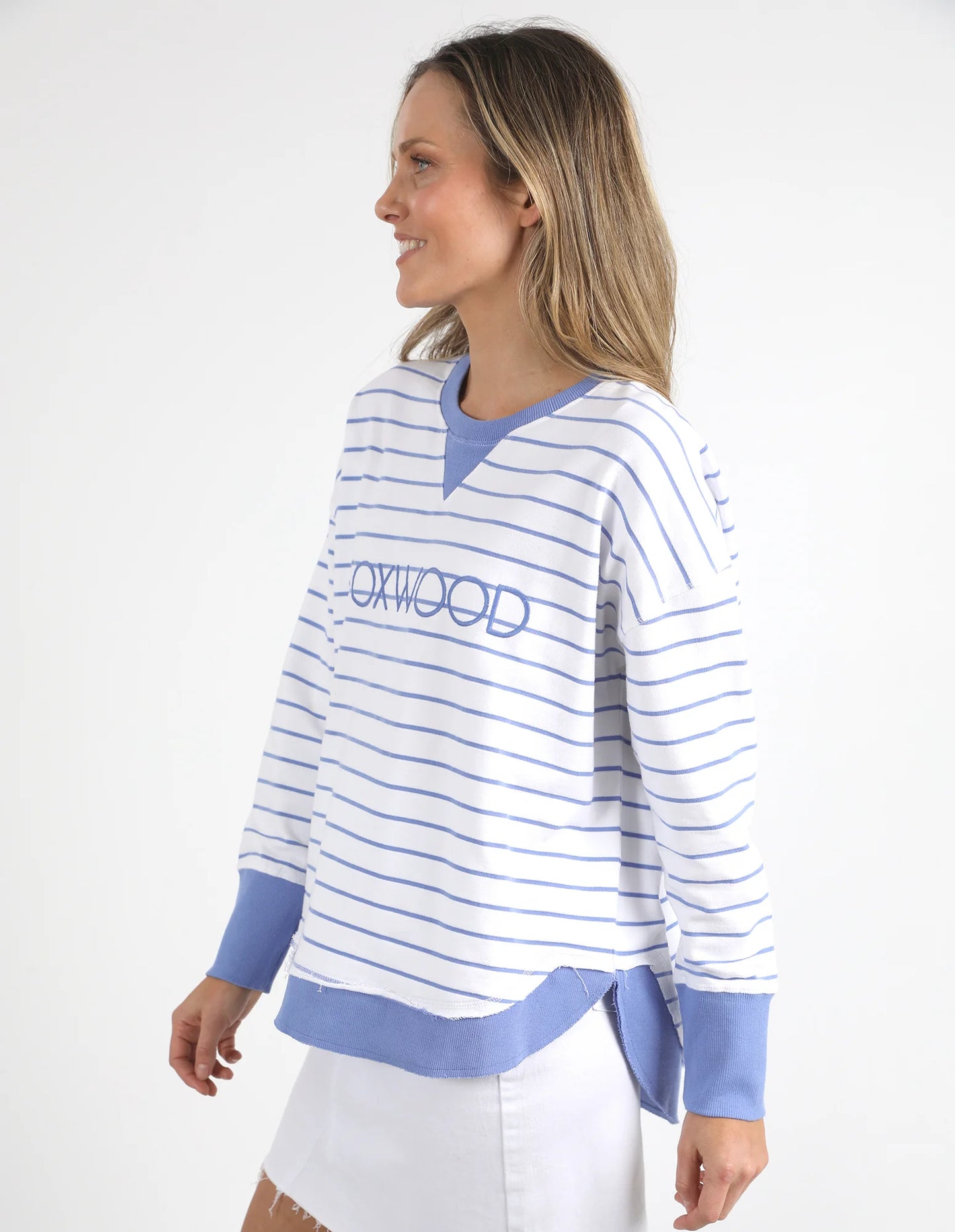 Foxwood_simplified_crew_neon_blue_Stripe