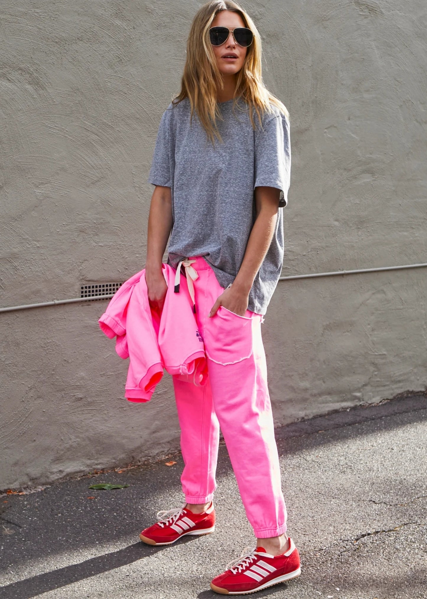 Capri Track Pant - Neon Pink