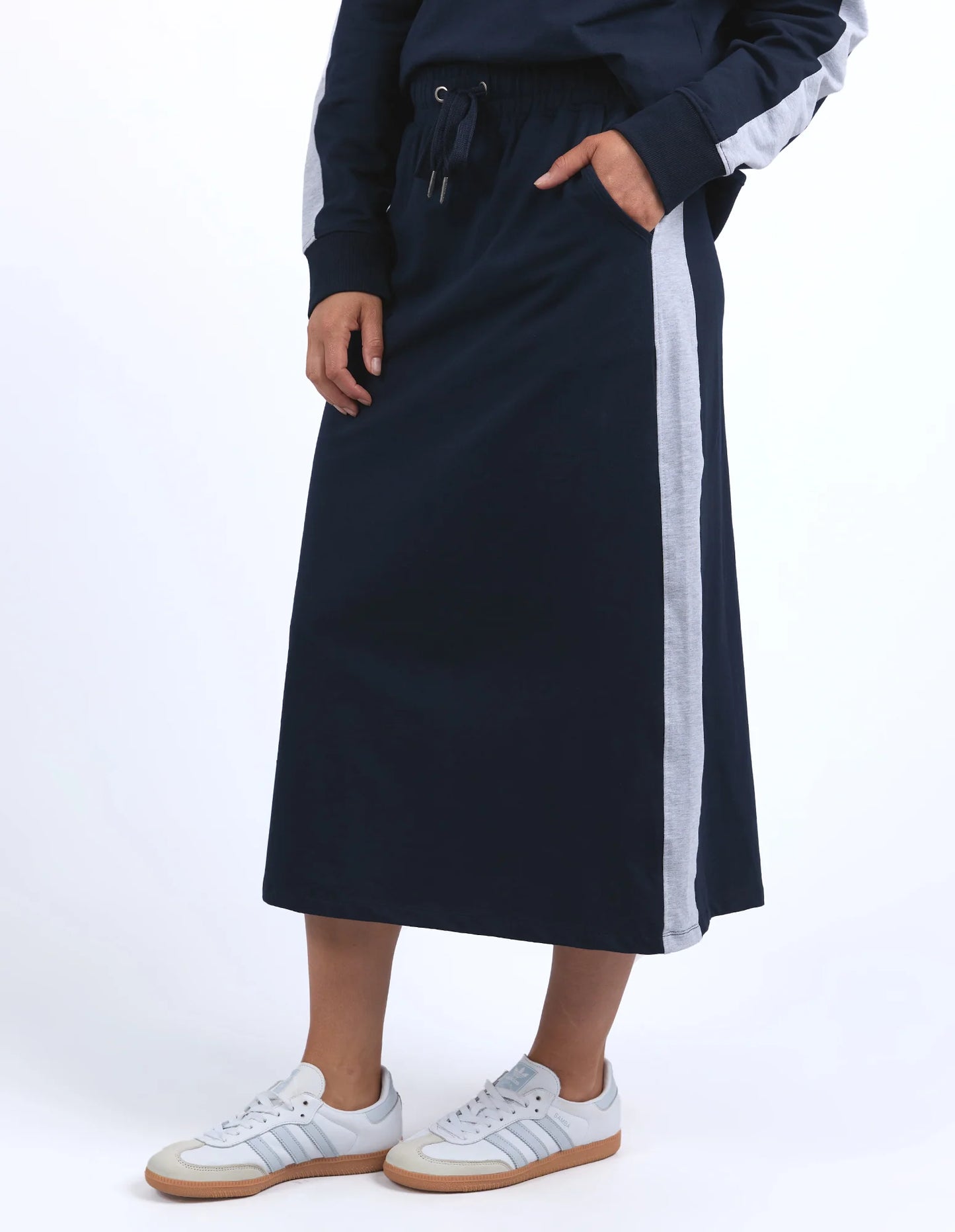 Sloan Fleece Skirt- Navy (Plus Size)