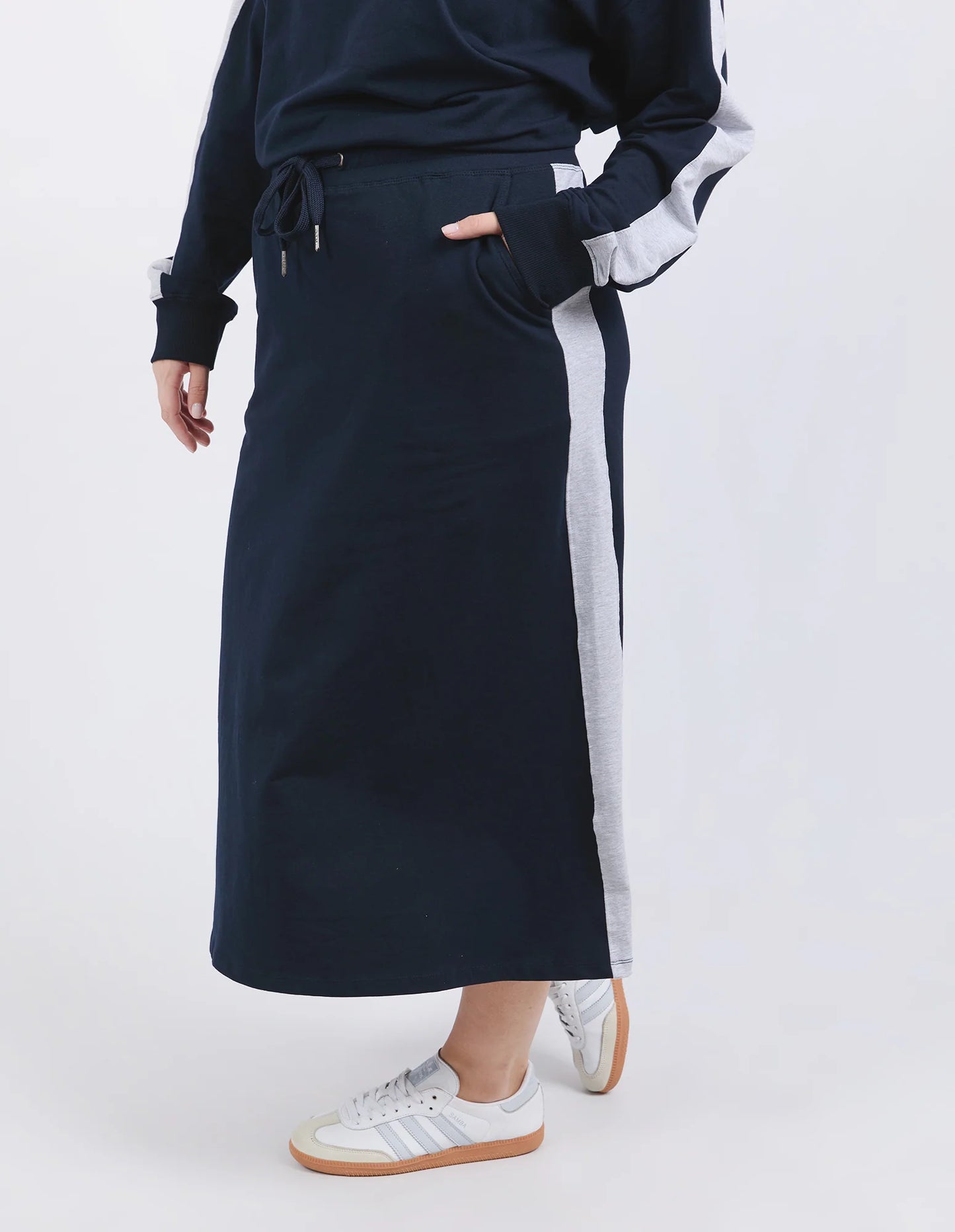 Sloan Fleece Skirt- Navy (Plus Size)