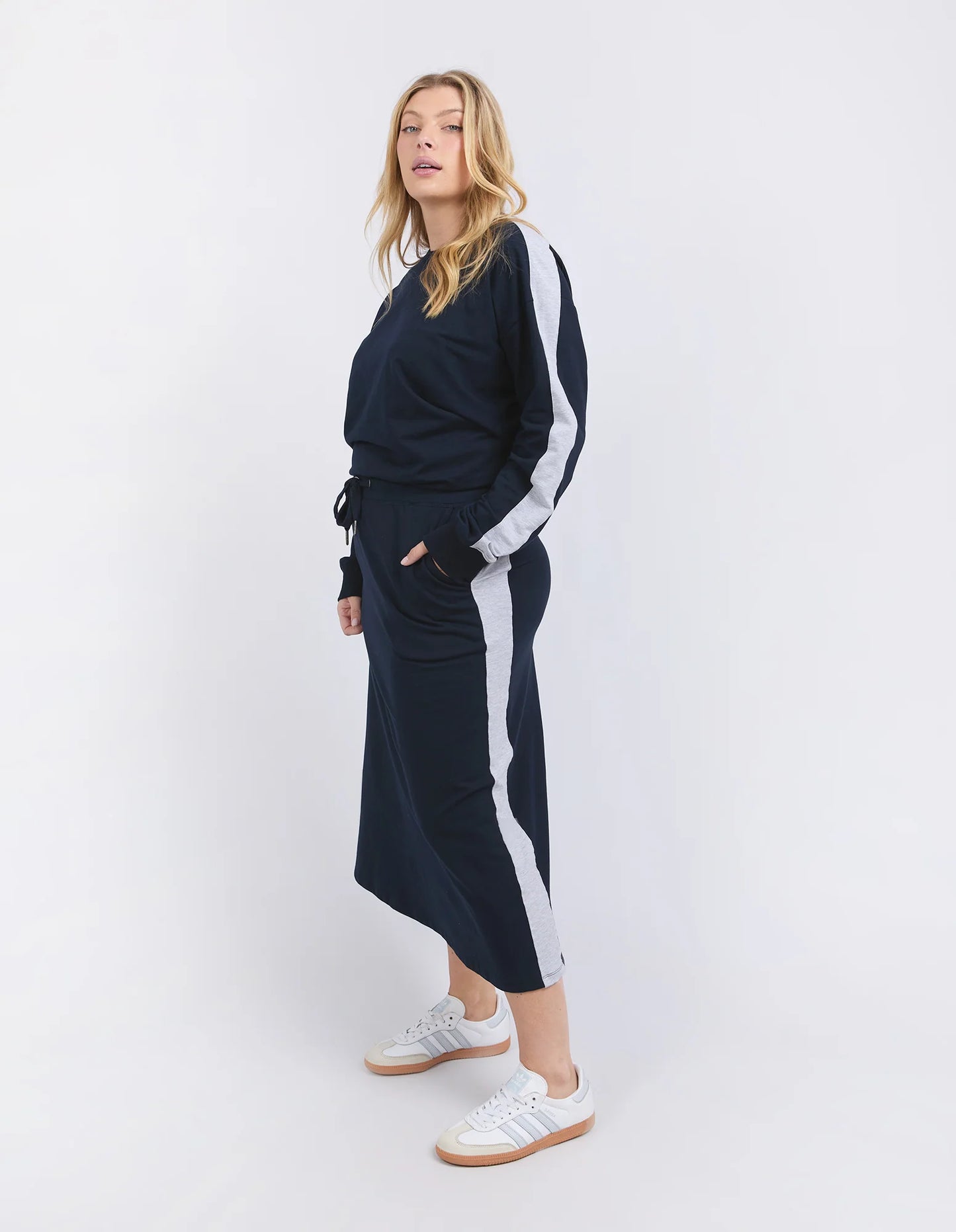 Sloan Fleece Skirt- Navy (Plus Size)