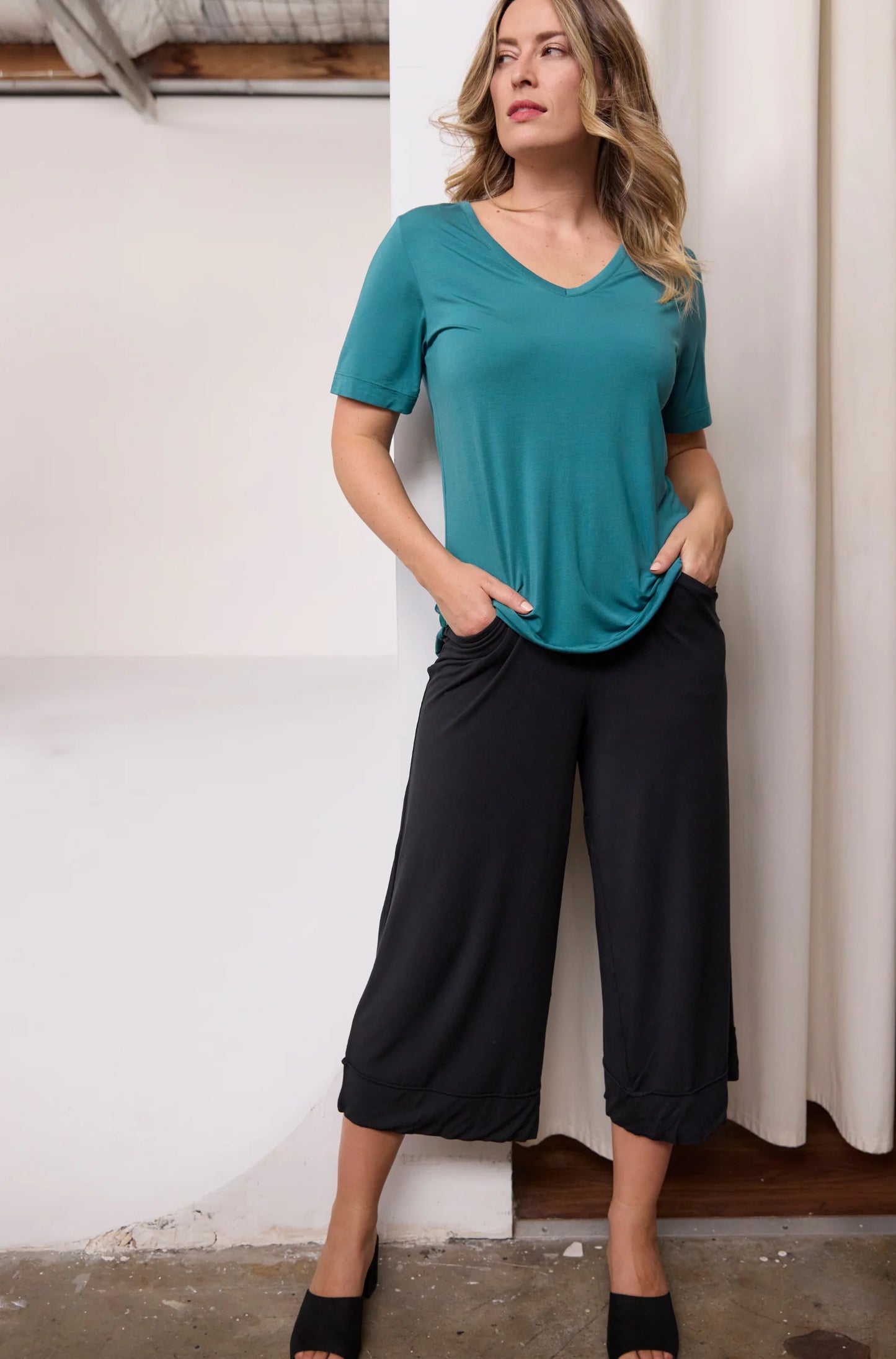 Ella V Neck Tshirt - Peacock