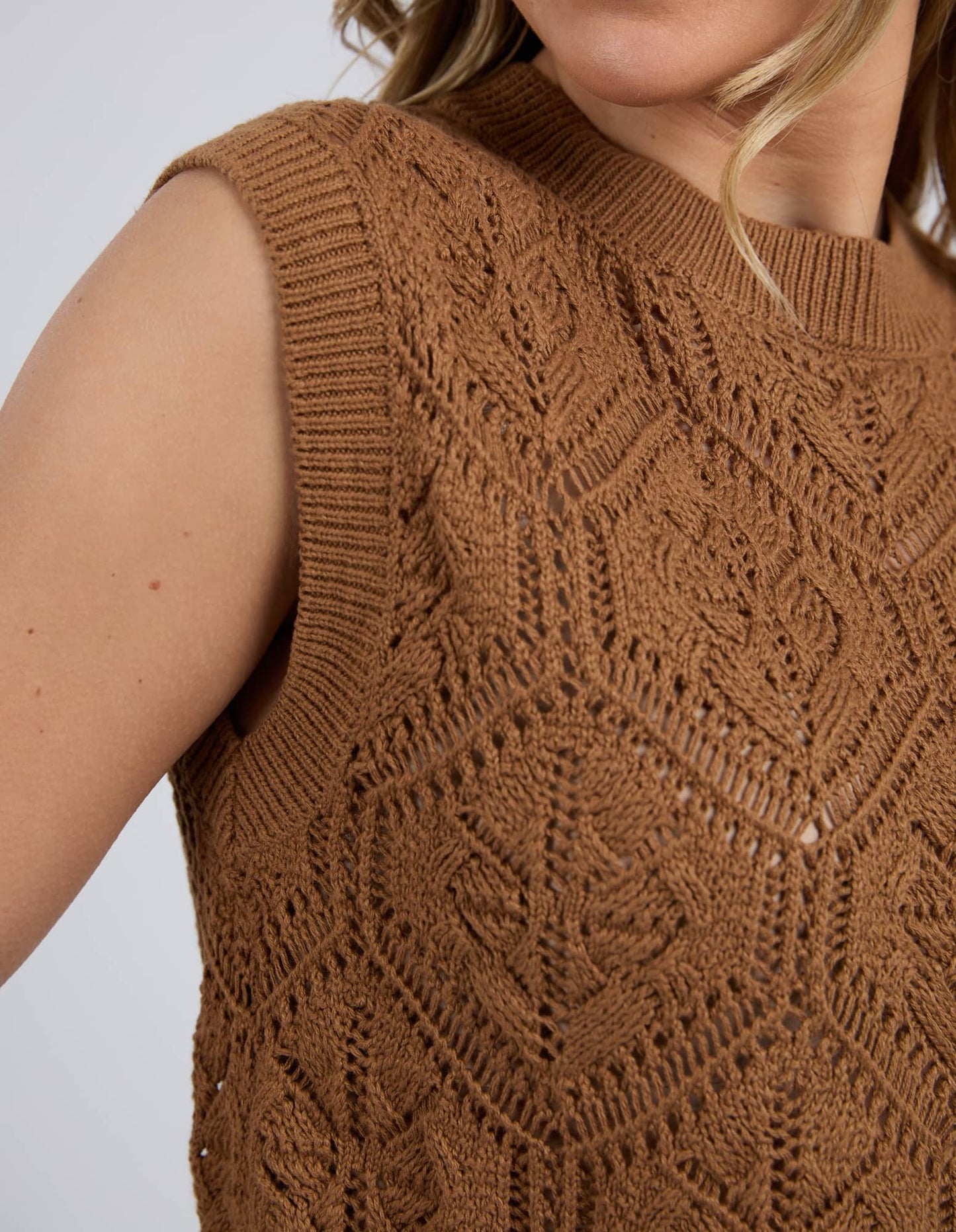 Luna Knit Vest - Toasted Coconut