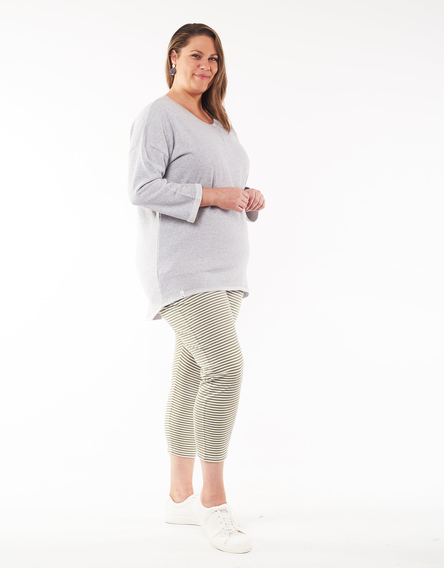 81X4070.GRM Buy Elm Plus size Alice Crew, Buy elm Plus Size Grey Marle Alice Jumper