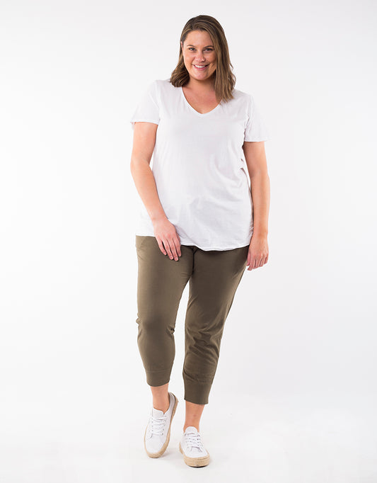 Elm Clothing Online Elm Fundamental V Tee Elm Clothing Elm V Tee Elm V Tshirt Elm White Tee Elm Plus Size Tee Elm Plus Size Tshirt Elm Fundamental V Tee White Basic State Elm Stockist Elm Sydney STockist Elm Melbourne Stockist Elm Adelaide Stockist Elm Brisbane Stockis