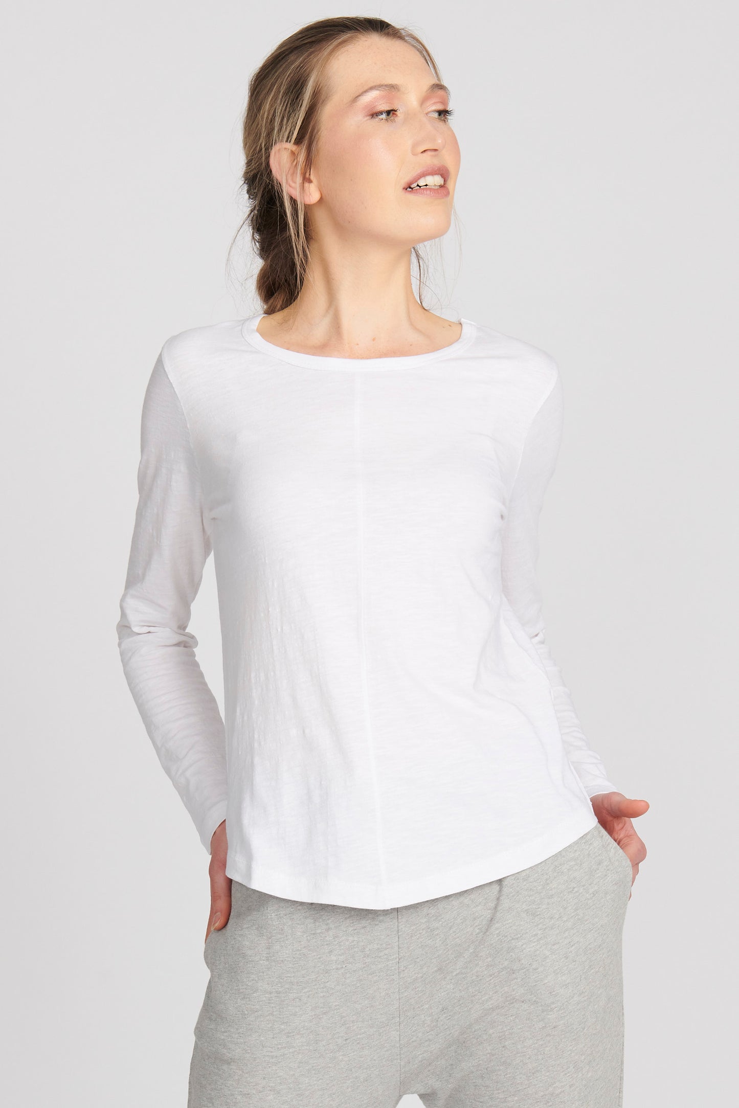 Buy Lulu Organic Clothing Online - Buy Lulu Organic Essentials Stockist - New York Long Sleeve Teek - Lulu Organic Clothing New York Long Sleeve Tee - Basic State Australia