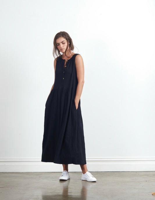 BUY CLE ORGANIC ESSENTIALS AUSTRALIAN STOCKIST BASIC STATE BUY MARA MAXI DRESS CLE BUY CLE ORGANIC BASICS MARA MAXI DRESS BLACK - BUY CLE CLOTHING ONLINE SHOP CLE ORGANIC CLOTHING AUSTRALIA