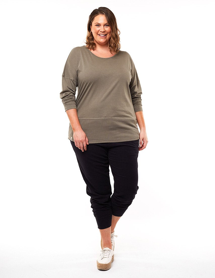 Elm Embrace Stockist Elm Plus Size Rib Long Sleeve Rib Top Elm Plus Size Khaki Rib Long Sleeve