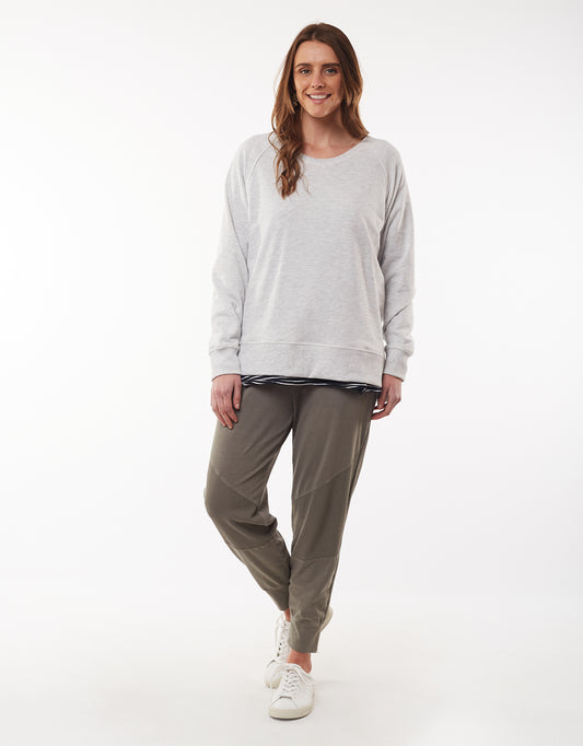 Buy Elm Plus Size Sydney Crew Light Grey Buy Elm Embrace Sydney Jumper Grey Buy Elm Sydney Crew online Buy Elm Plus Size Clothing Buy Elm Sydney Crew Silver Grey in Plus Size