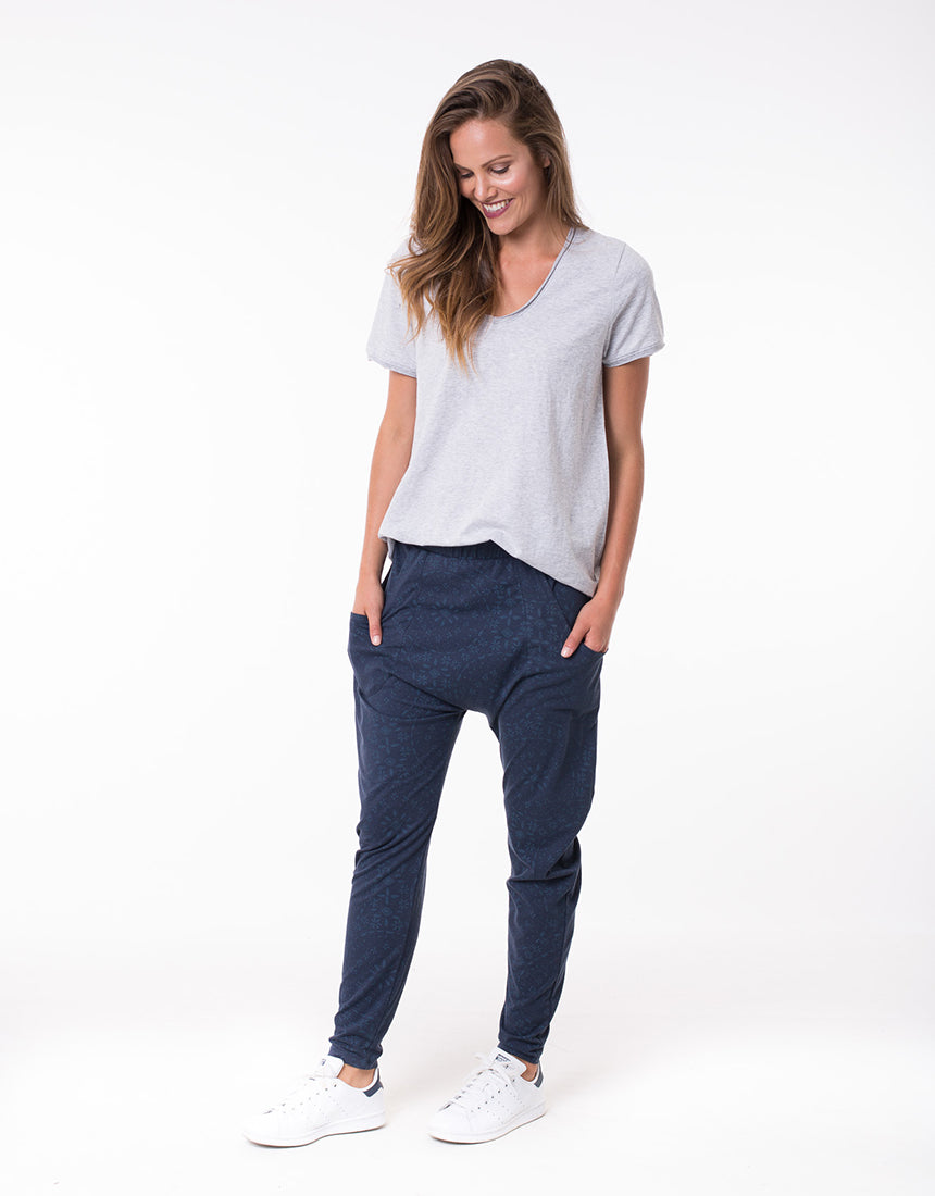 Plus Size Elm Fundamentals - V Neck Tshirt - Grey Marle - Basic State Australia
