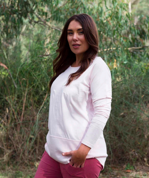 Shop Elm Embrace Plus Size Clothing - White Long Sleeve Rib Tee - Basic State AustraliaElm Embrace Stockist Elm Plus Size Rib Long Sleeve Tee White Elm Fundamental Long Sleeve Rib Tshirt - Blush White Elm Long Sleeve Rib Tee Basic State Elm Fundamental Rib Long Sleeve Tee Stockist Elm Australian stockist
