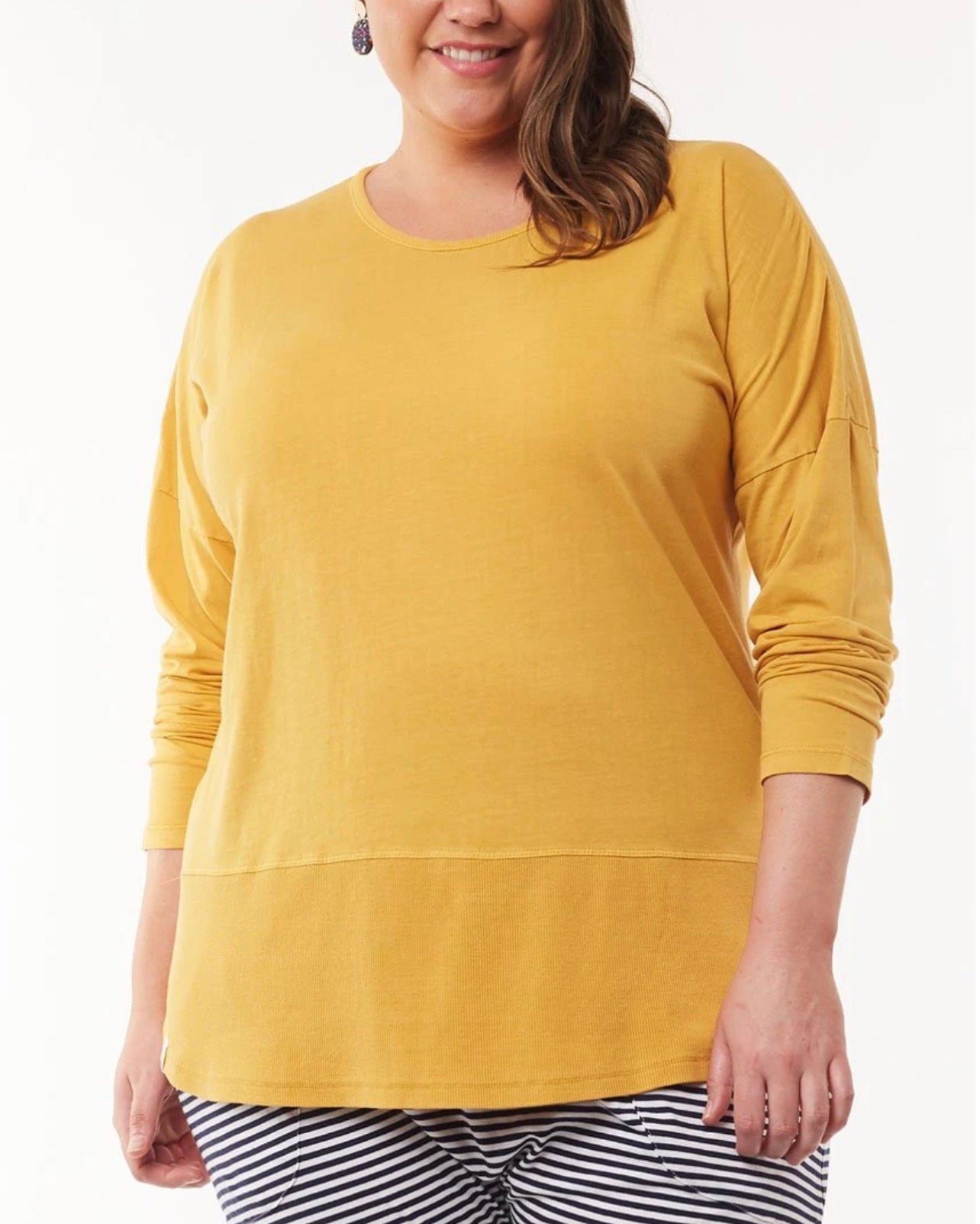 Shop Elm Embrace Plus Size Clothing - White Long Sleeve Rib Tee - Basic State AustraliaElm Embrace Stockist Elm Plus Size Rib Long Sleeve Tee White Elm Fundamental Long Sleeve Rib Tshirt - Blush White Elm Long Sleeve Rib Tee Basic State Elm Fundamental Rib Long Sleeve Tee Stockist Elm Australian stockist