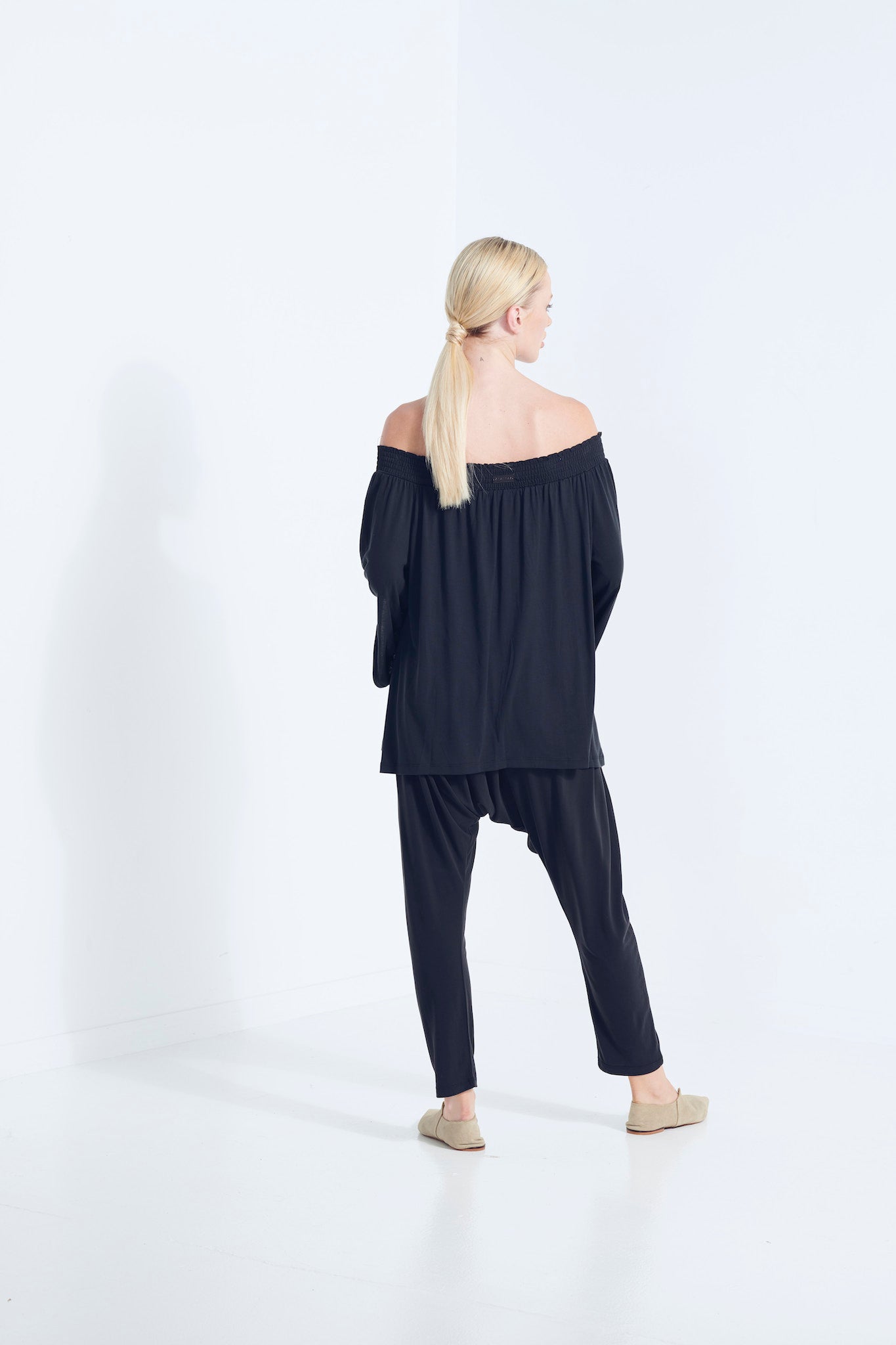 Naevia Off the Shoulder Top - Black (Plus Size)