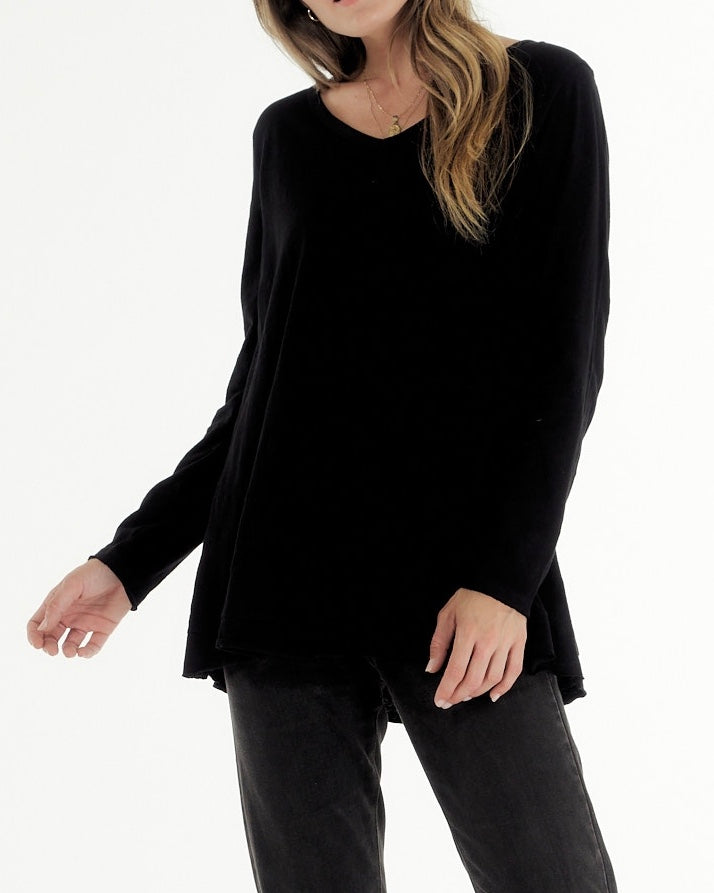 Cle Organic Cotton Harper Long Sleeve Tee - Basic State Cle Stockist Cle Organic Cotton Harper Long Sleeve Tee - Basic State Cle Stockist CLE ORGANIC CLOTHING CLE CLOTHING CLE ORGANIC ESSENTIALS BASIC STATE AUSTRALIAN STOCKIST HARPER LONG SLEEVE TSHIRT HARPER LONG SLEEVE TEE BASIC STATE CLE AUSTRALIAN STOCKIST