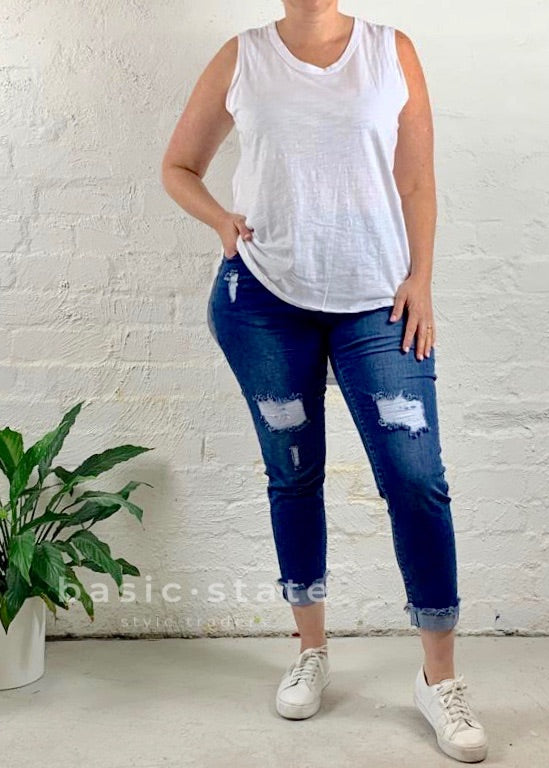 Katie Jeans || Distressed Denim