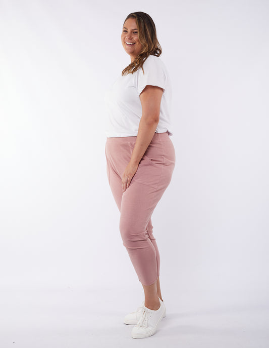 shop Elm Embrace Weekender Pants Pink, Elm Weekender lounge Pants, Elm Plus Size Lounge Pants Rose