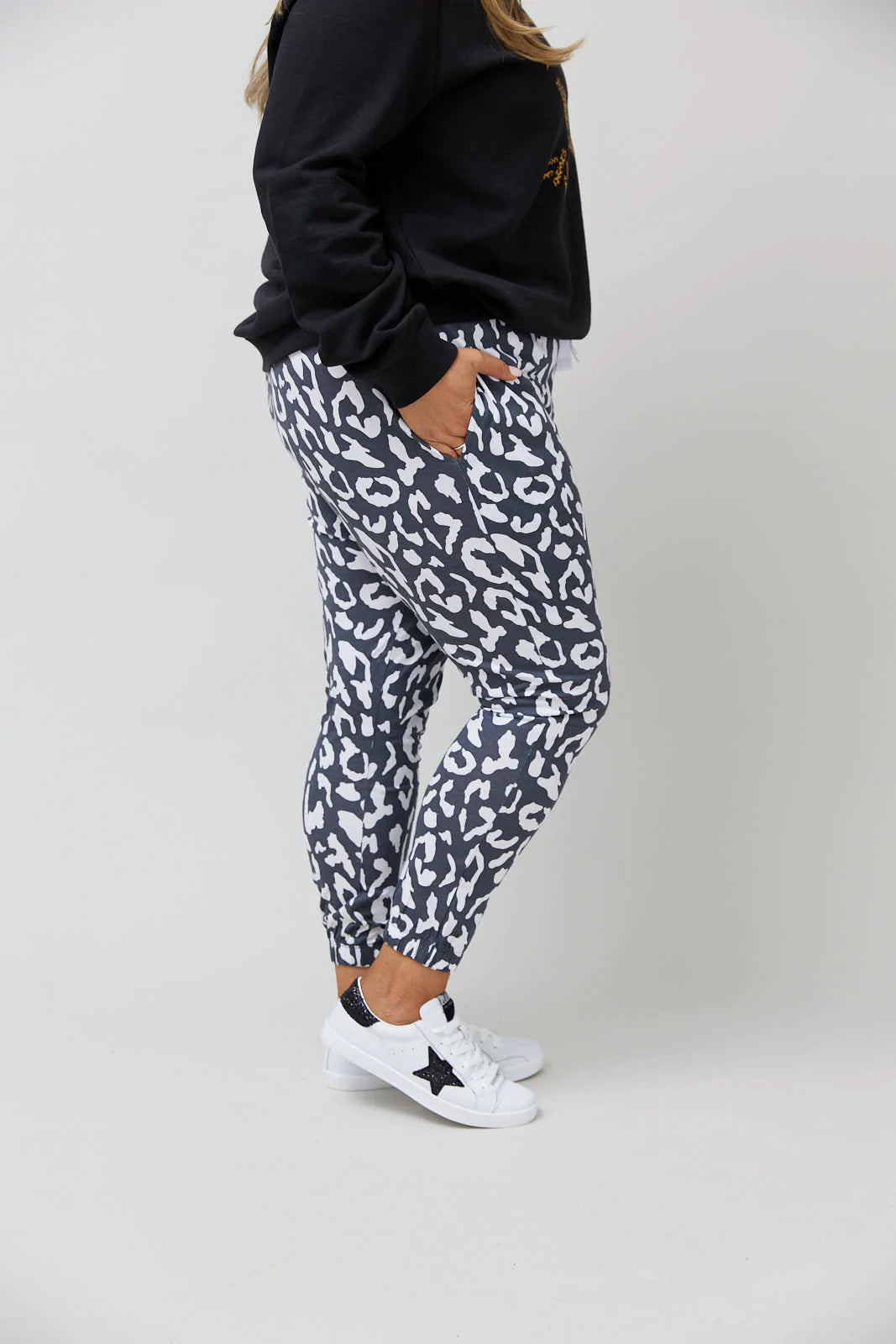 Sadie Pants - Charcoal Leopard