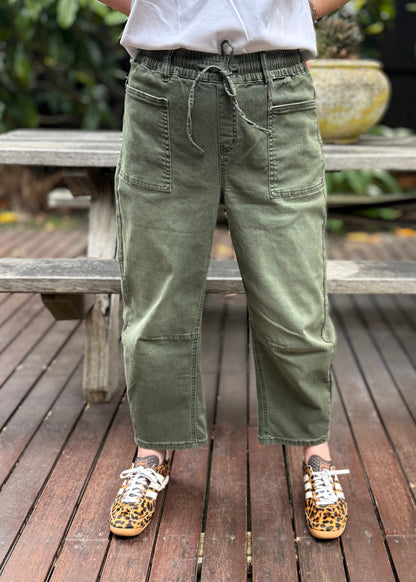 Billy Barrel Leg Jeans