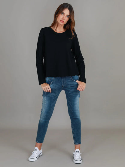 Sonya Long Sleeve Cropped Hip-Length T-Shirt