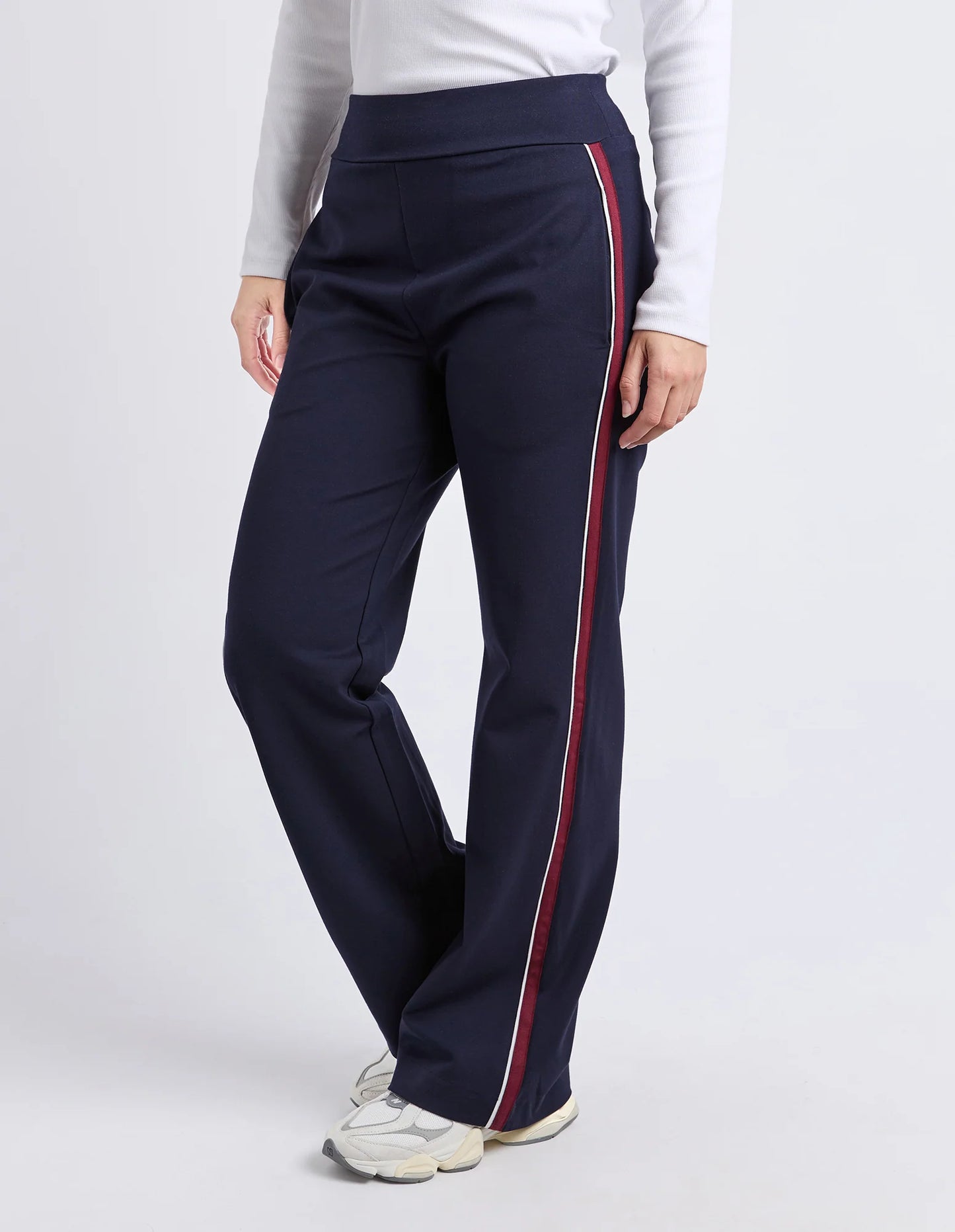 London Straight Leg Ponte Pant