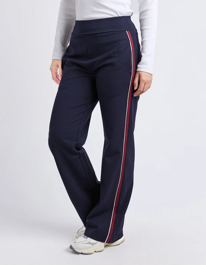 London Straight Leg Ponte Pant
