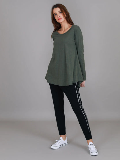 Mascot Wide Hem Long Sleeved Tee