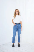 Noelle Straight Leg Jeans - Blue