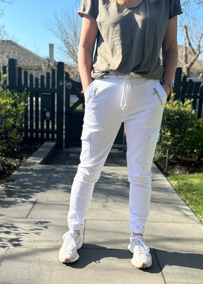 Plus Size || Joey Joggers - White