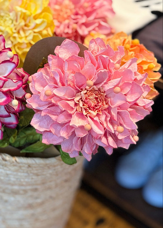 Dahlia Paper Flower - Soft Pink