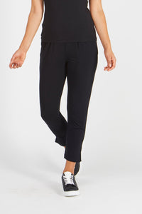 Breeze_travel_pant_Basic_state_