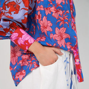 Charlotte_shirt_collectivo_lily_paradise_print_floral