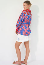 Charlotte_shirt_collectivo_lily_paradise_print_floral