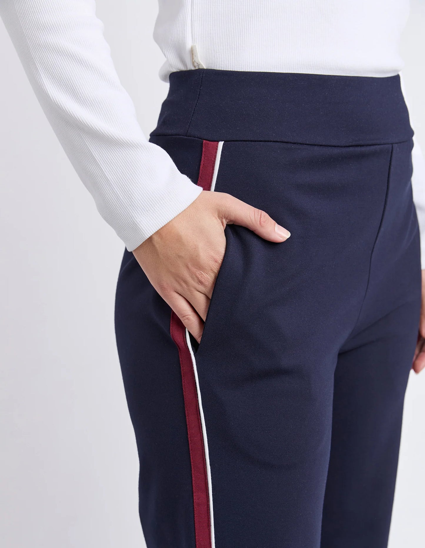 London Straight Leg Ponte Pant